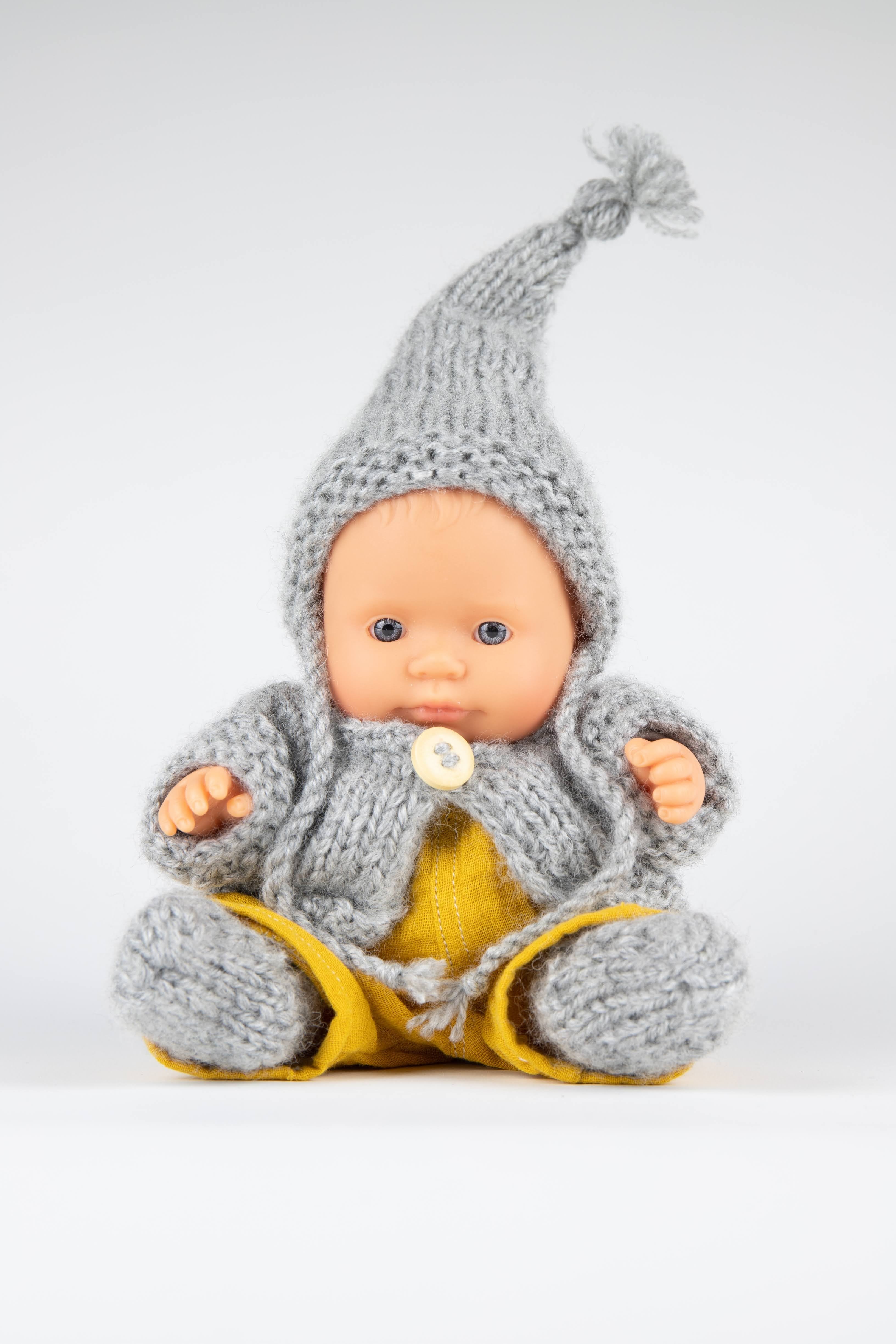 Hand Knitted set of clothes for a Miniland doll 21 cm - Jacob's Montessori
