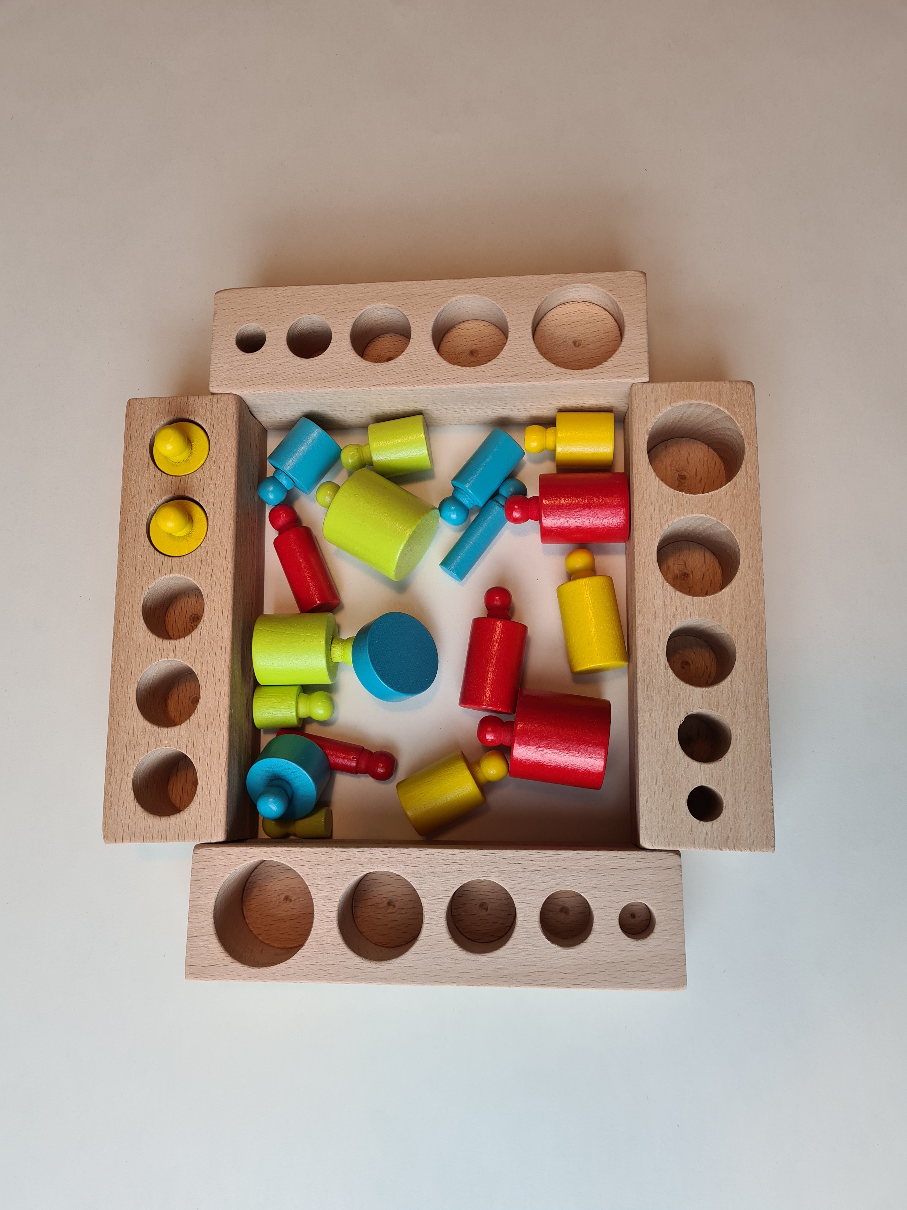 Knobbed Cylinders. Montessori Wooden Cylinders.