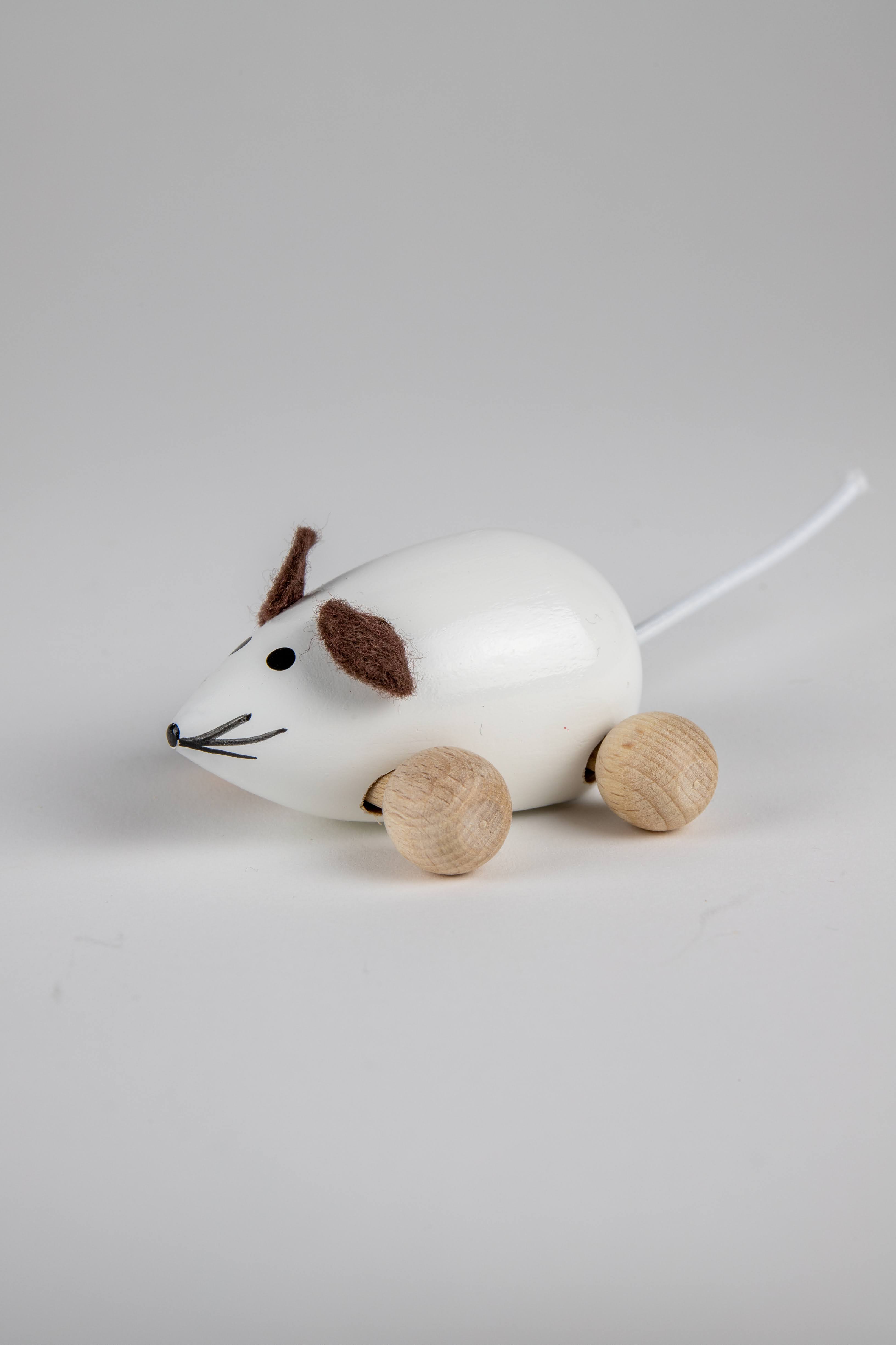 White Wooden Mouse