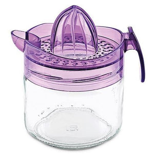 Juicer. Odšťavovač.